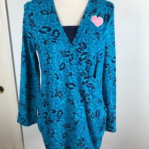 GREAT EXPECTATION MATERNITY AMIMAL CROSSOVER TOP